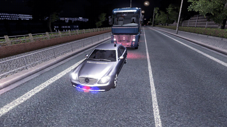 Mercedes-Benz S600 с мигалками